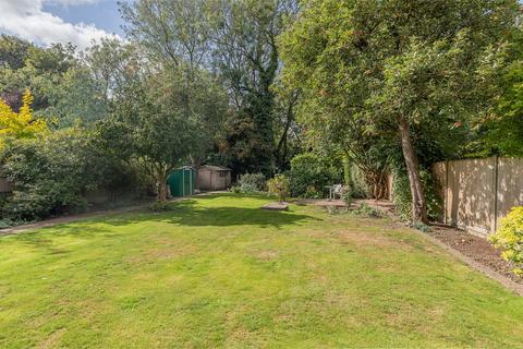 5 bedroom detached house for sale, Lutterworth LE17