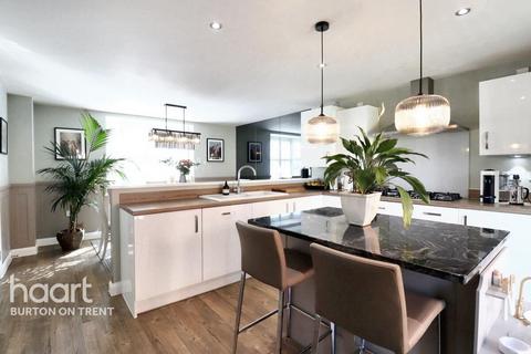 undefined, Rook Drive, Burton-On-Trent