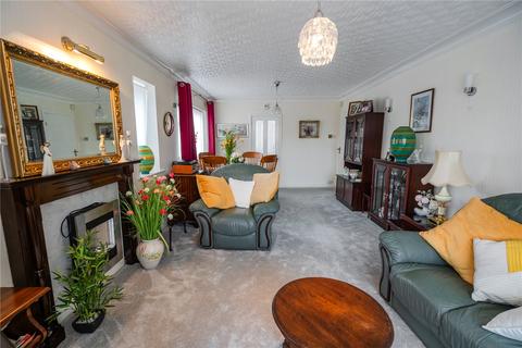 2 bedroom bungalow for sale, Stephen Crescent, Grimsby, Lincolnshire, DN34