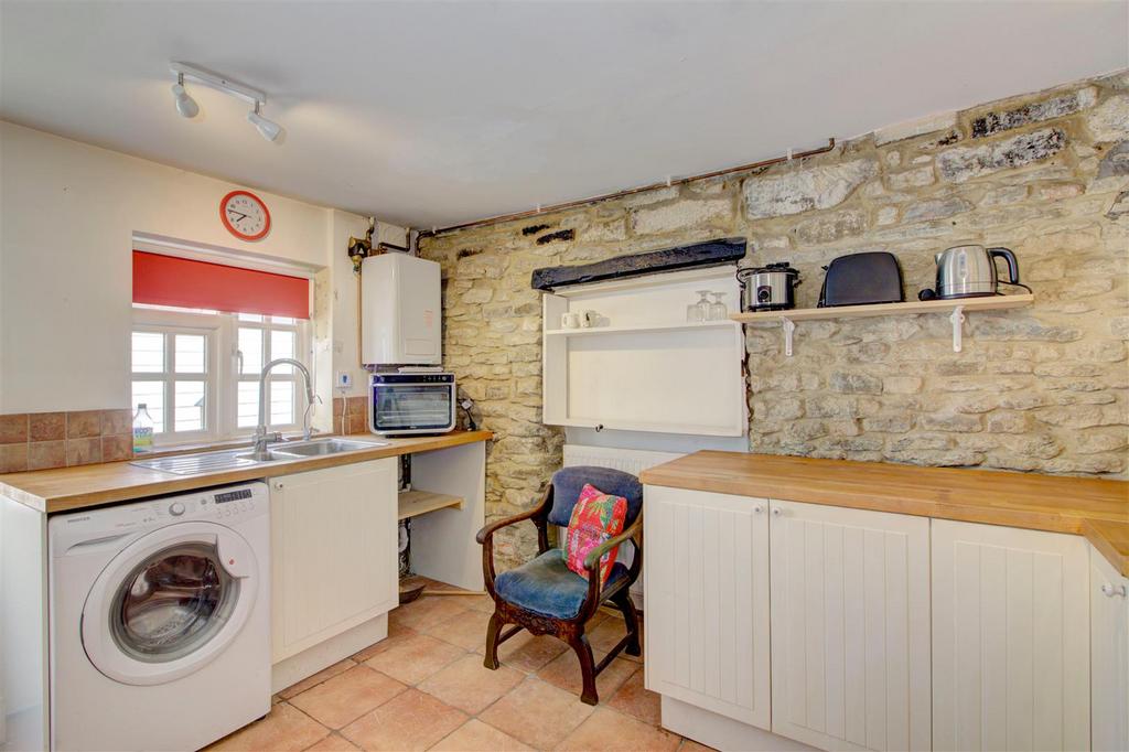 Kitchen/breakfast frrom