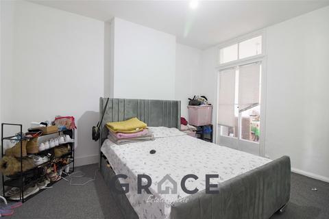 undefined, Brooks Hall Road, Ipswich