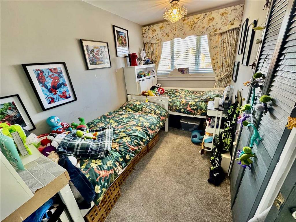 BEDROOM 2 (Rear)