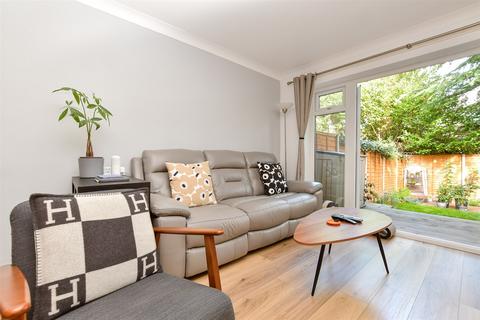 17 Filey Close, Sutton, SM2 5JZ