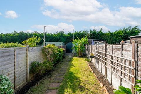 2 bedroom terraced house for sale, Moyes Road, Oulton Broad