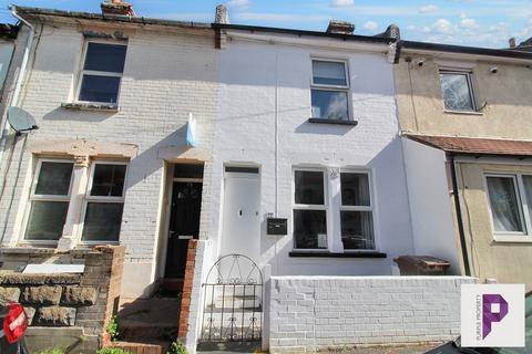 3 bedroom terraced house for sale, Victoria Road, Chatham, ME4