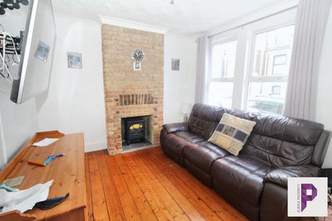 3 bedroom terraced house for sale, Victoria Road, Chatham, ME4