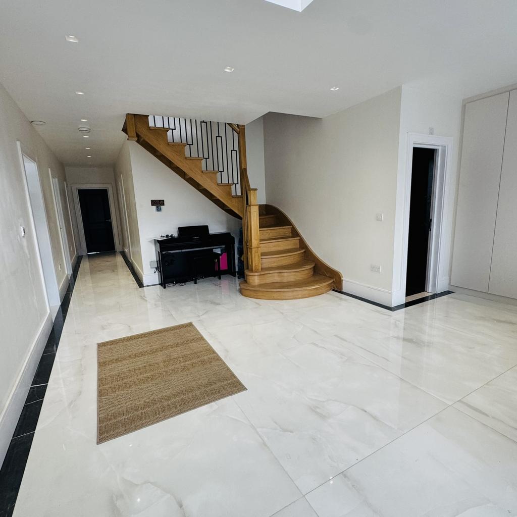 Hall way