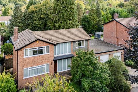 Kingsdene, Tadworth