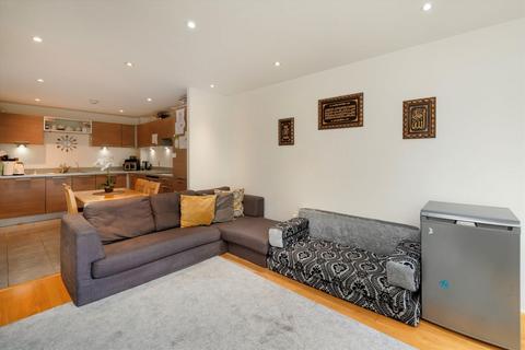 2 bedroom flat for sale, Lapis Close, London NW10