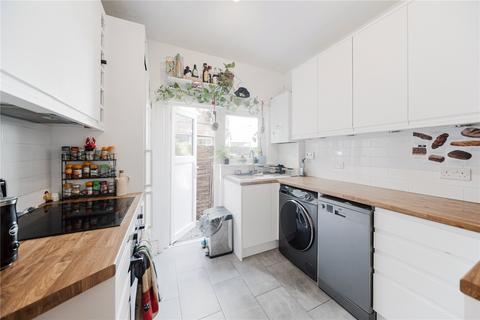 25a Hardwicke Road, London, N13 4SL