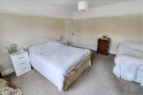 undefined, Peasholm Drive, Scarborough, YO12
