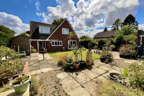 undefined, Racecourse Road, East Ayton, YO13