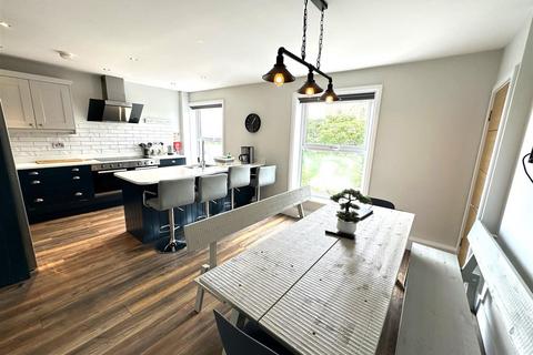 undefined, Castle Road, Scarborough, YO11