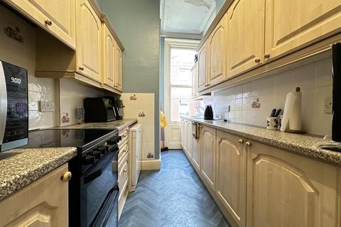 undefined, Avenue Victoria, Scarborough, YO11