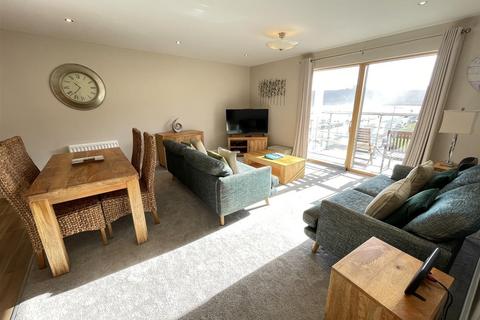 2 bedroom flat for sale, Peasholm Gap, Kepwick House Peasholm Gap, YO12