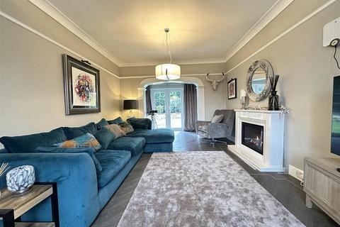 39 Hackness Road, Scarborough, YO12 5SD