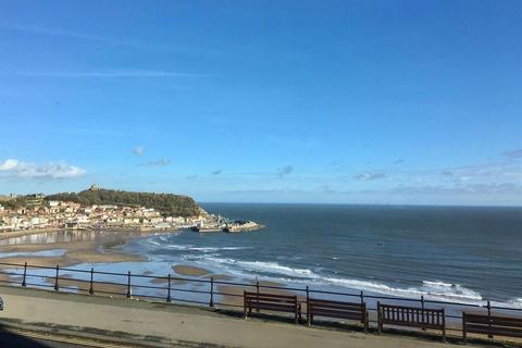 2 bedroom property for sale, Esplanade, Scarborough, YO11