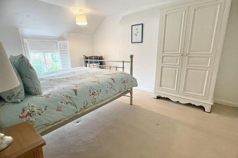 May Cottage, 8 Castlegate, East Ayton, Scarborough, YO13 9EJ