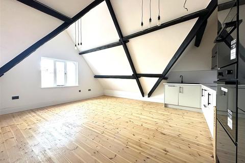2 bedroom property for sale, Esplanade, Scarborough, YO11