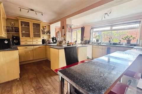undefined, Alpha Road, Uxbridge
