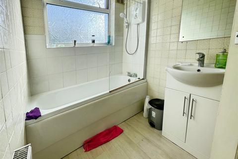 3 bedroom semi-detached house for sale, Goldthorn Hill, West Midlands WV2