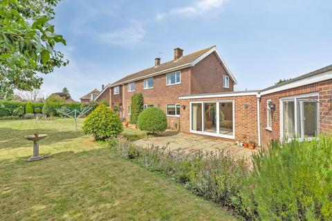 4 bedroom detached house for sale, A Rare Double Plot with Carriage Driveway in Hunstanton