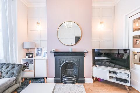 4 bedroom terraced house for sale, Victoria Road, Southend-on-sea, SS1