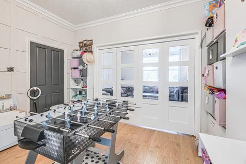 4 bedroom terraced house for sale, Victoria Road, Southend-on-sea, SS1