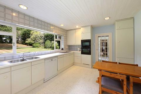 5 bedroom detached house for sale, Camp Road, Gerrards Cross, Buckinghamshire, SL9