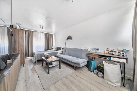 3 bedroom apartment for sale, Lorrimore Square, London