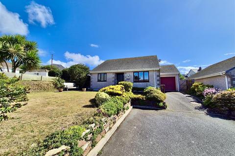13 Reeves Close, Porthleven, Helston, TR13 9PB