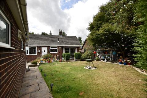 2 bedroom detached bungalow for sale, Sunfield Crescent, Royton, Oldham, Greater Manchester, OL2