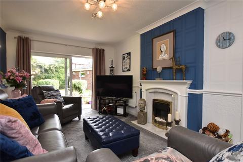 2 bedroom detached bungalow for sale, Sunfield Crescent, Royton, Oldham, Greater Manchester, OL2