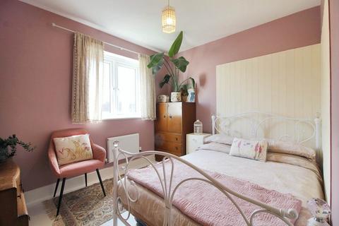 3 bedroom detached house for sale, Topaz Lane, Aylesbury