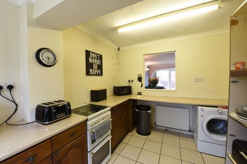 3 bedroom semi-detached house for sale, Balfour Road, Kingswinford DY6