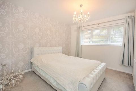 undefined, Lynden Way, Kent BR8