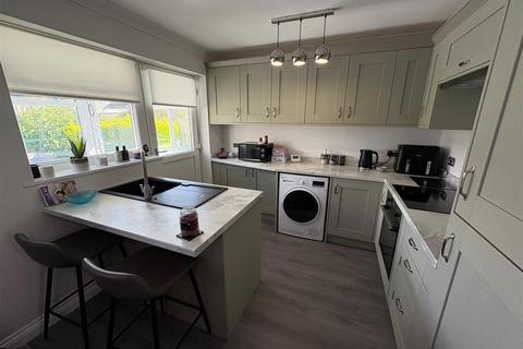 2 bedroom detached bungalow for sale, Plumpton Gardens, Wrose, Bradford