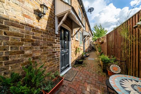 undefined, Bridge Street, Leatherhead, Surrey, KT22