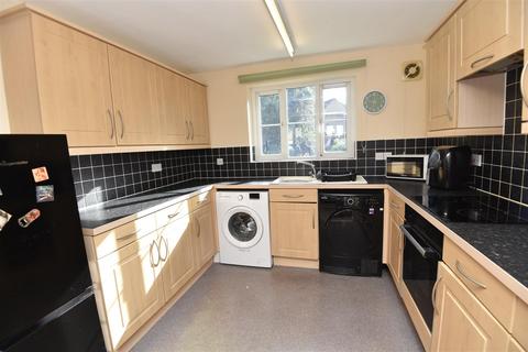 undefined, Otter Springs, Gillingham