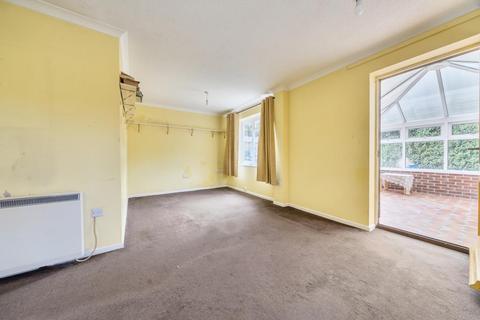 undefined, Newbury,  Berkshire,  RG14