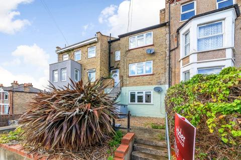 2 bedroom maisonette for sale, Blythe Hill, Catford, London, SE6