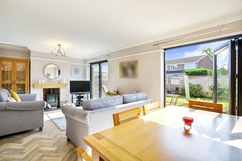 3 bedroom end of terrace house for sale, Stirling Close, Gillingham, ME8