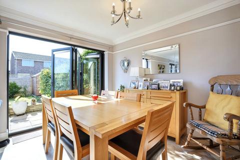 3 bedroom end of terrace house for sale, Stirling Close, Gillingham, ME8