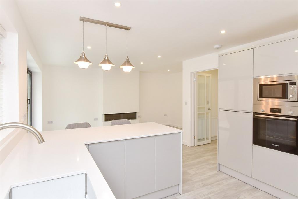 Lounge/ Kitchen/ Diner