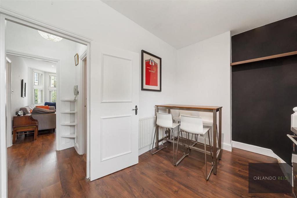 Flat 2, 55 Lambert Road SW2 5 BB-12.jpg