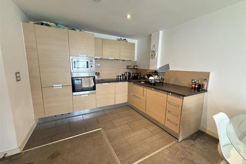 2 bedroom apartment for sale, Hornbeam Way, Manchester