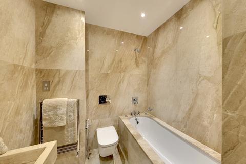 3 bedroom apartment to rent, Rutland Gate