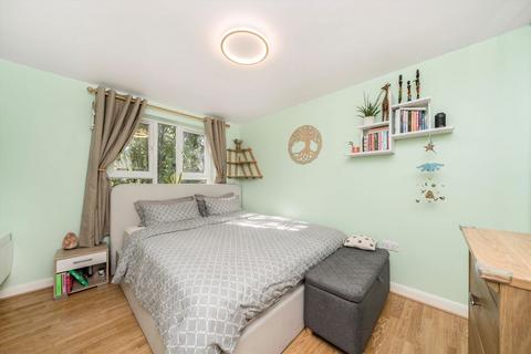 undefined, Royal Quarter, Kingston Upon Thames KT2