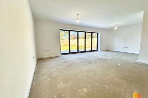 undefined, Spurlands End Road, Great Kingshill, HP15