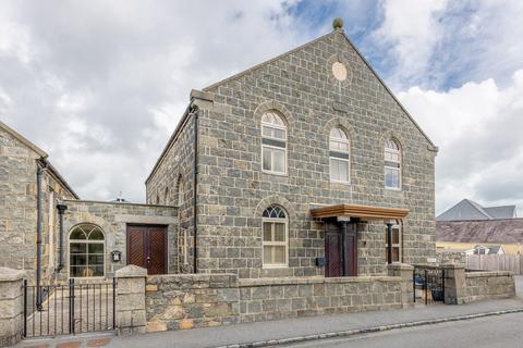 6 Les Salles, St. Sampson, Guernsey